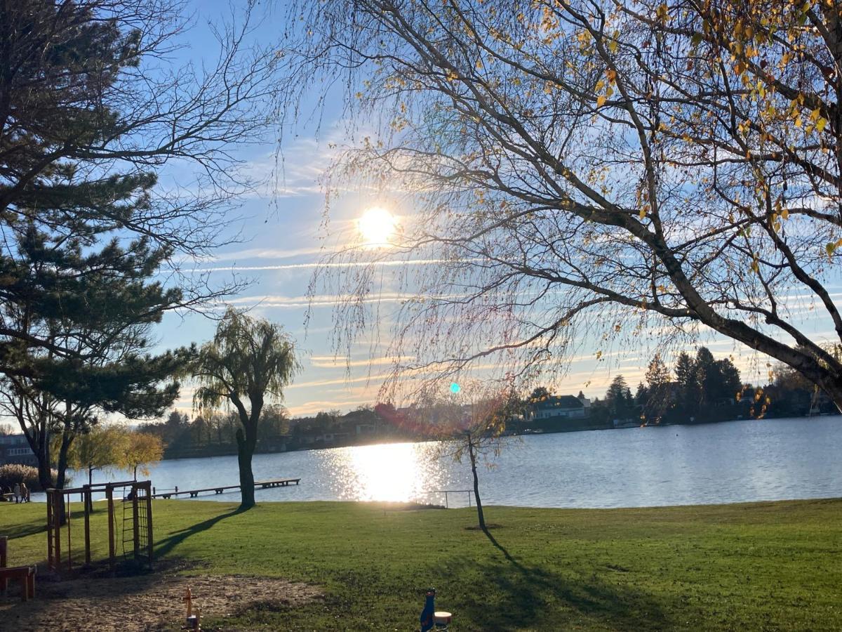 Hauszeit - Zeit Fuer Dich - Zeit Am See Neufeld an der Leitha Esterno foto